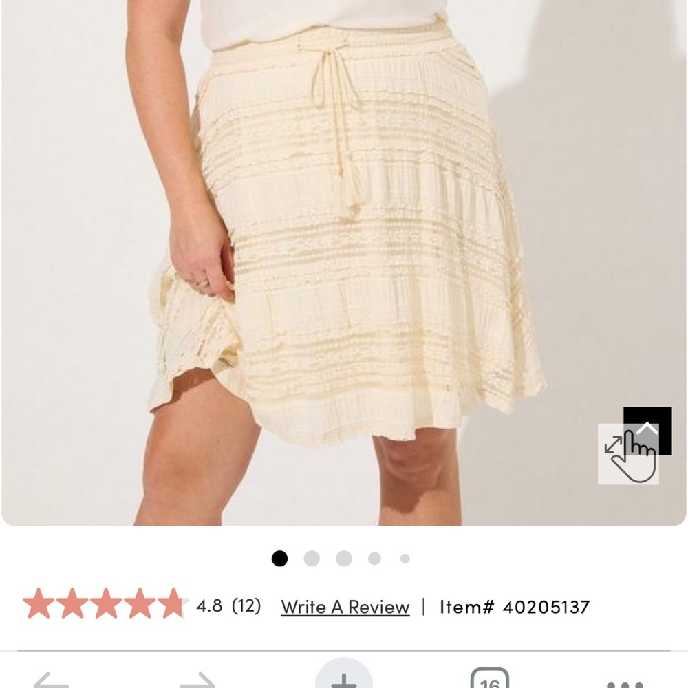 Torrid Woman summer skirt
